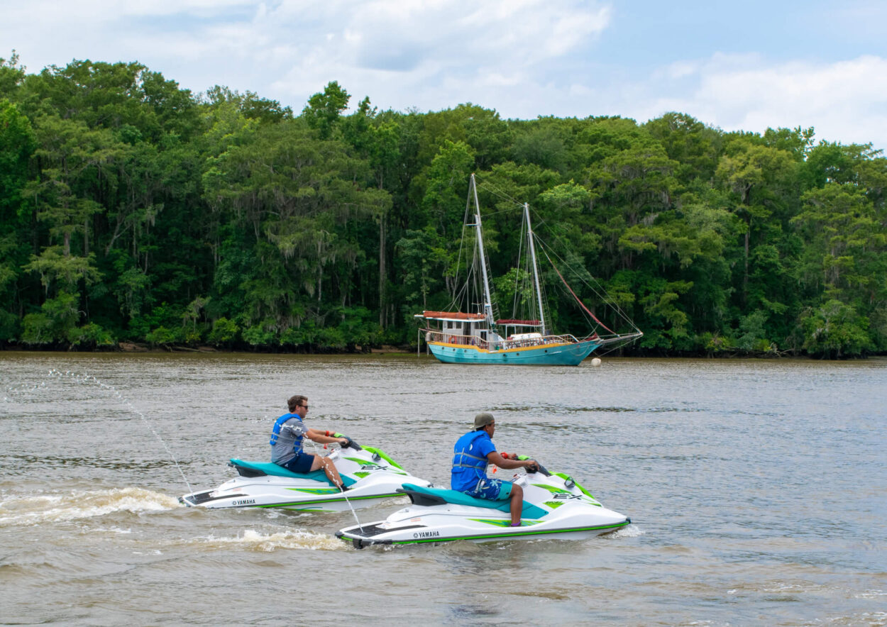 jet skis and boat on murrells inlet