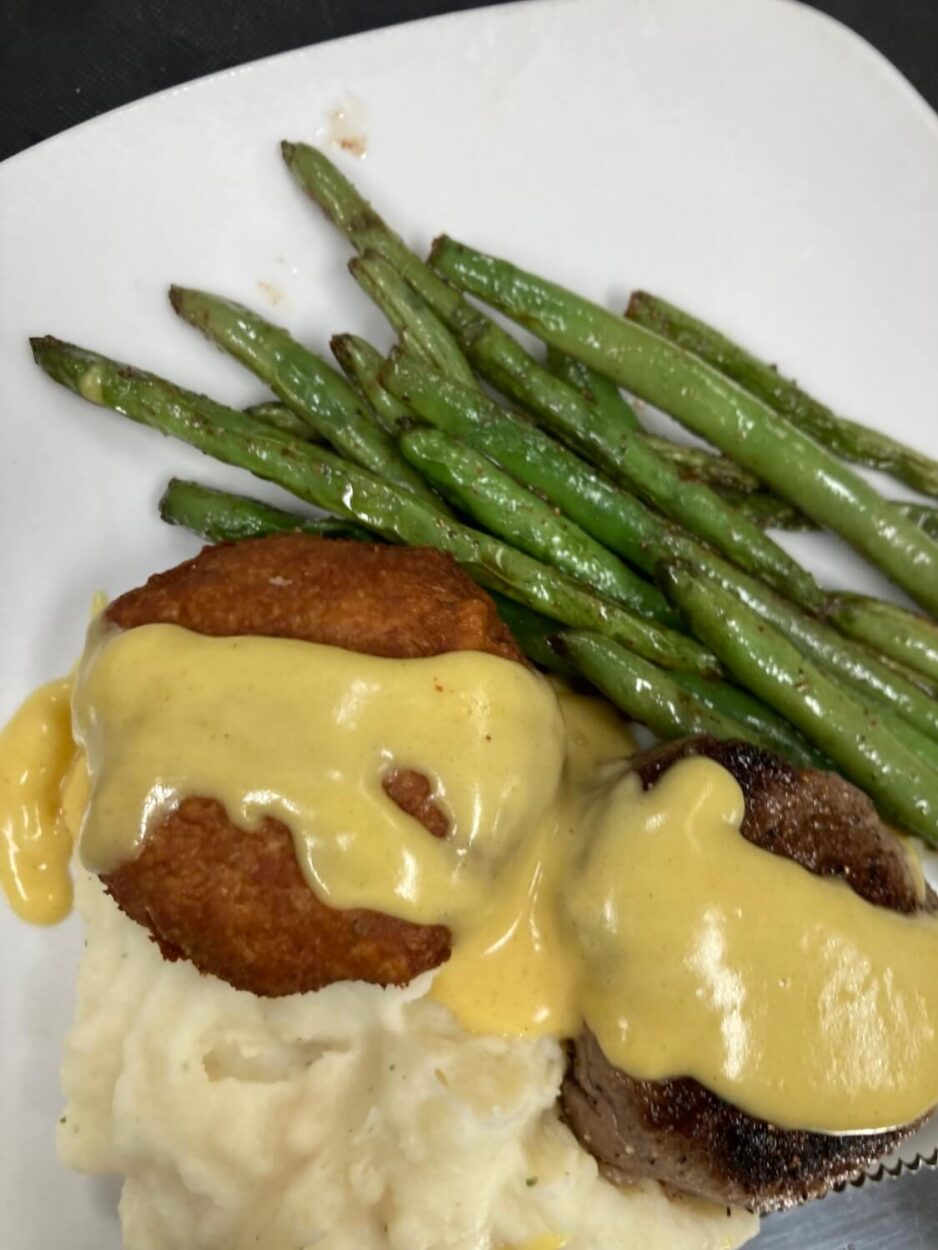crab cakes and vegetables at Walter's on the Waterway